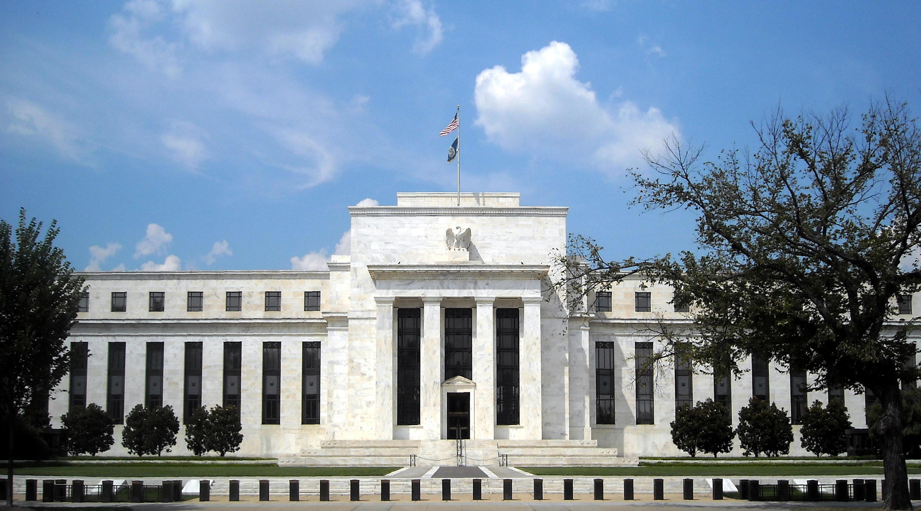 How Lower Interest Rates Can Boost Your Business and Why Now is the Perfect Time to Invest in Tools Like Drumroll